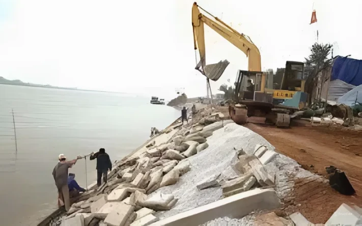 Thi công kè và tường chắn